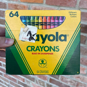 64 Vintage 1988 Crayola Crayons With Built In Sharpener Full Pack Never Used